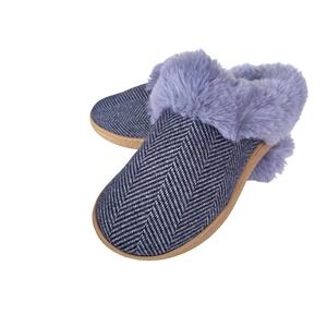 Isotoner Women's Slippers Size 7.5-8 Gray Herringbone Faux FurCozy House shoes